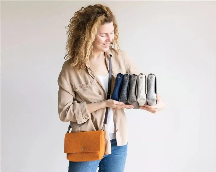 Veltinis „Crossbody“ krepšys