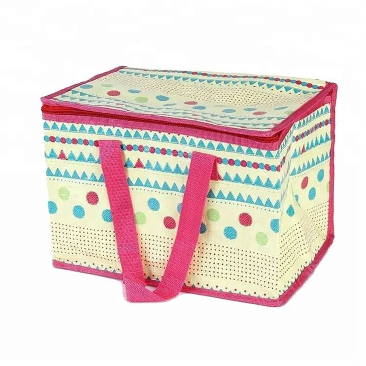 Neaustiniai izoliuoti pikniko krepšiai